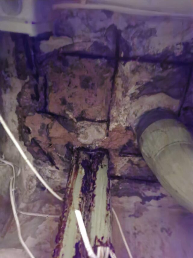 Dėl ilajos avarinės būklės užliejamos patalpos